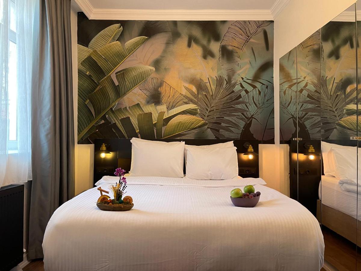 Mates Istiklal Suites Истанбул Екстериор снимка
