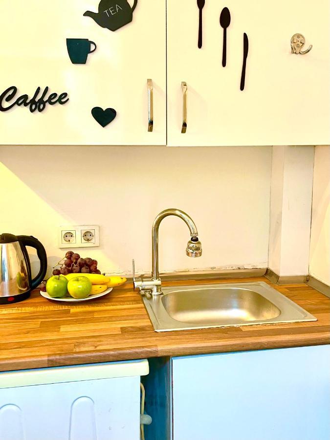 Mates Istiklal Suites Истанбул Екстериор снимка
