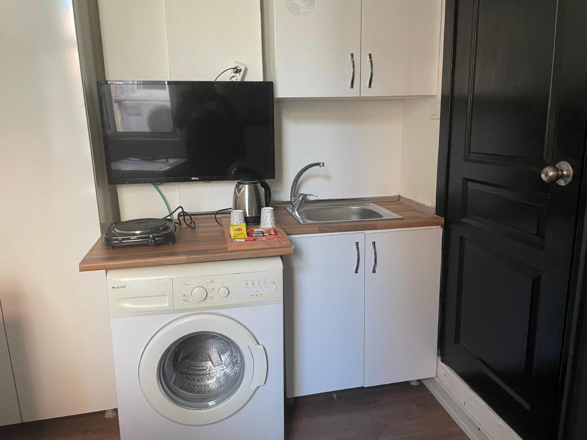 Mates Istiklal Suites Истанбул Екстериор снимка