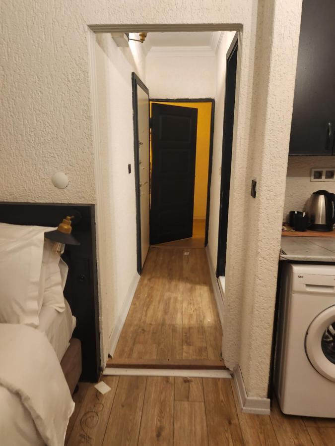 Mates Istiklal Suites Истанбул Екстериор снимка